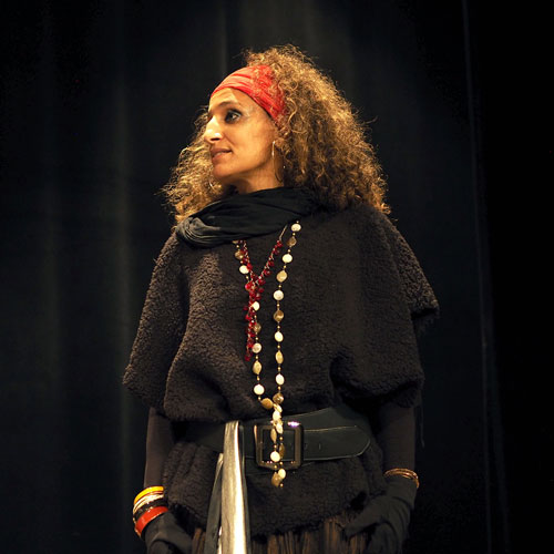 Image pièce de théatre Le dernier jour du roi Othon troupe Expression Arts 2019 14