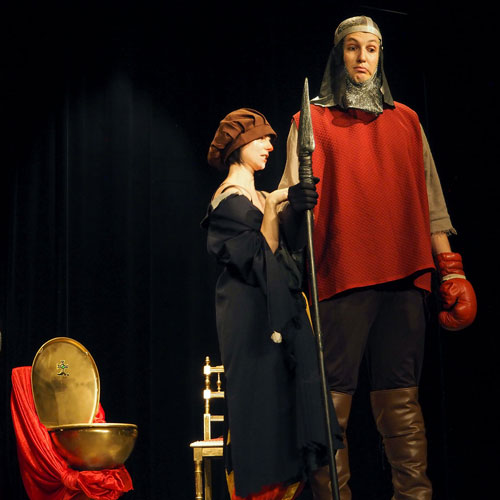 Image pièce de théatre Le dernier jour du roi Othon troupe Expression Arts 2019 27
