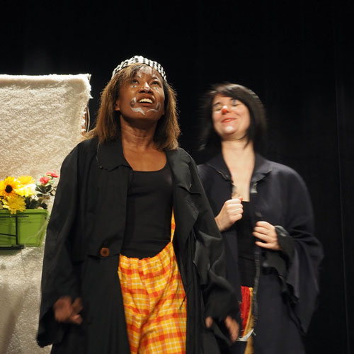 Image pièce de théatre Le dernier jour du roi Othon troupe Expression Arts 2016 35