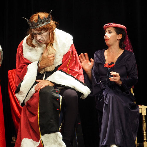 Image pièce de théatre Le dernier jour du roi Othon troupe Expression Arts 2019 37
